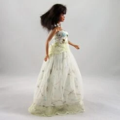 Vêtements Pour Poupée Barbie - "robe De Soirée Brodée"