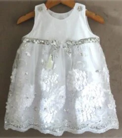 Robe Chasuble Trapèze Dentelle Blanche Et Argent - 12 Mois