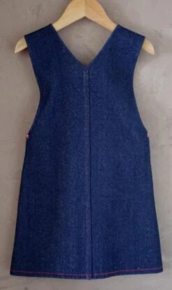 Robe Salopette En Jean Bleu, Petit Oiseau Sur Sa Branche - 3 Ans -Éclat Boutique 1544740 robe salopette en jean bleu petit oiseau sur sa branche 3 4