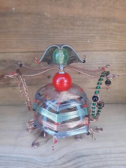 Steffil "robe Arc-en-ciel" Personnage Fait Main.