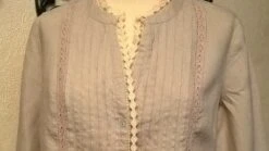 Robe Courte En Coton, Lin Et Dentelle De Couleur Beige