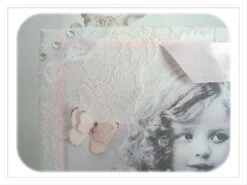 Tableau De Style Rétro : " Fillette à La Robe Rose " -Éclat Boutique 1842445 tableau de style retro fillette a la robe rose 5