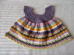 Robe Bébé Multicolore, Tricotée Main Au Crochet
