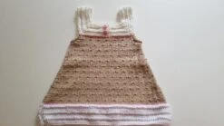 Robe Bébé T. 3 Mois Tricotée Main