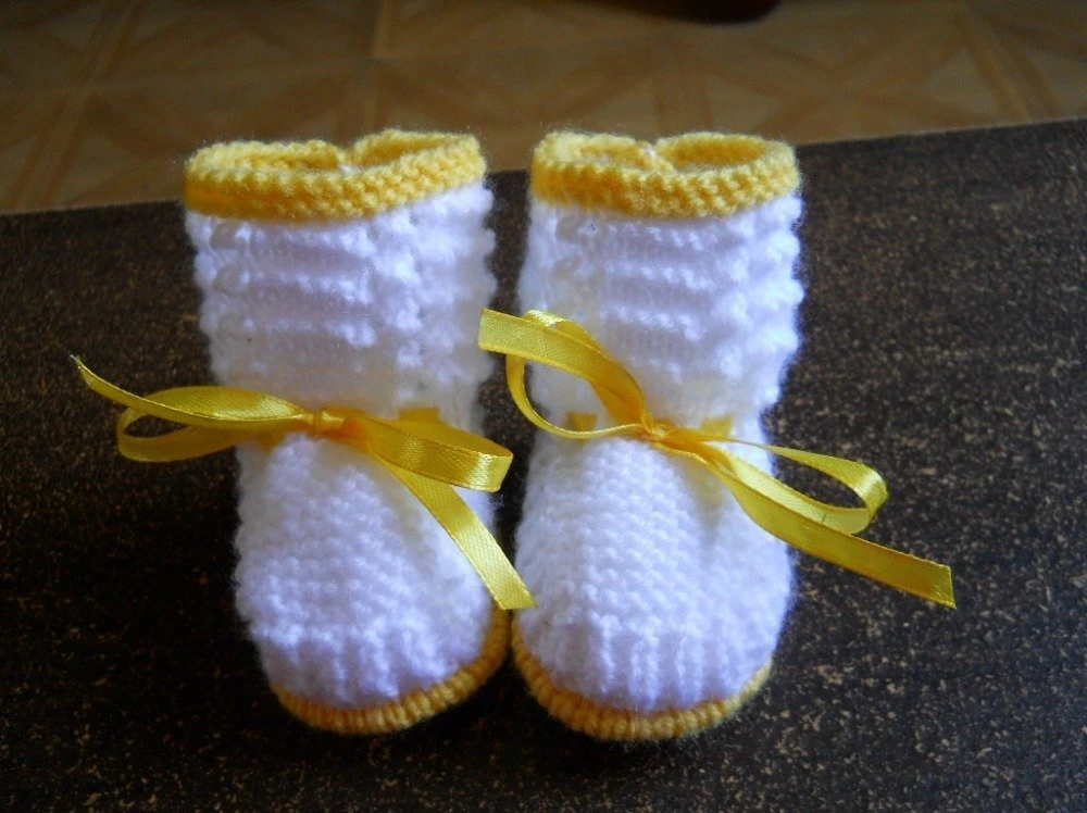 Ensemble Robe,chapeau Et Chaussons Bébé 4 Ensemble Robe,chapeau Et Chaussons Bébé – Image 4