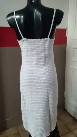 Robe Blanche D'été Au Crochet Fait Main -Éclat Boutique 2064770 robe blanche d ete au crochet fait main 3
