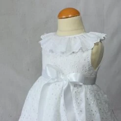 Robe De Baptême Blanche Pour Bébé En Broderie Anglaise, Vetement Cérémonie Fille, Robe L'été Bébé