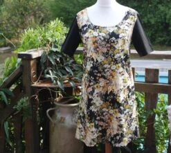 Robe Trapèze à Fleurs, Robe Manches Courtes, Robe Habillée 10 Robe Trapèze à Fleurs, Robe Manches Courtes, Robe Habillée -Éclat Boutique 2235931 robe trapeze a fleurs robe manches courtes robe habille 5