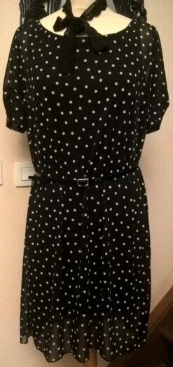 Robe Courte/en Tissu Résille Noire à Pois Blanche/idée Cadeau Femme