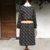 Robe En Crêpe Fluide Taille élastique, Robe Noire Motifs Soleils Jaune Et Gris, Robe Hiver