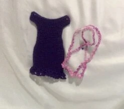 Robe Barbie, Robe Poupée Avec Pèlerin Chic Dentelle T27cm -Éclat Boutique 2428383 robe barbie robe poupee avec pelerin chic dentelle t27cm 4