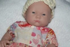 Vêtement Pour Poupée Style Berenguer De 24 Cm Robe En Coton Fond écru Imprimée De Cœurs 11 Vêtement Pour Poupée Style Berenguer De 24 Cm Robe En Coton Fond écru Imprimée De Cœurs -Éclat Boutique 2812305 vetement pour poupee style berenguer de 24 cm robe en c 6