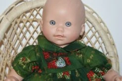 Vêtement Pour Poupée 30 Cm Thème Noël Robe Verte Et Rouge Imprimé Petits Paquets Cadeaux -Éclat Boutique 2812355 vetement pour poupee 30 cm theme noel robe verte et ro 6