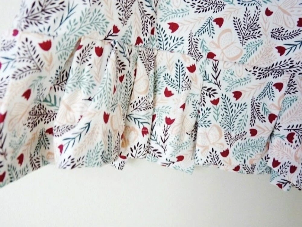 Robe Longue Style Chemise De Nuit Vintage Fille à Volant 4 Robe Longue Style Chemise De Nuit Vintage Fille à Volant – Image 4