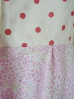 Robe Ample à Pois Rose 8 Ans -Éclat Boutique 4016813 robe ample a pois rose 8 ans 3