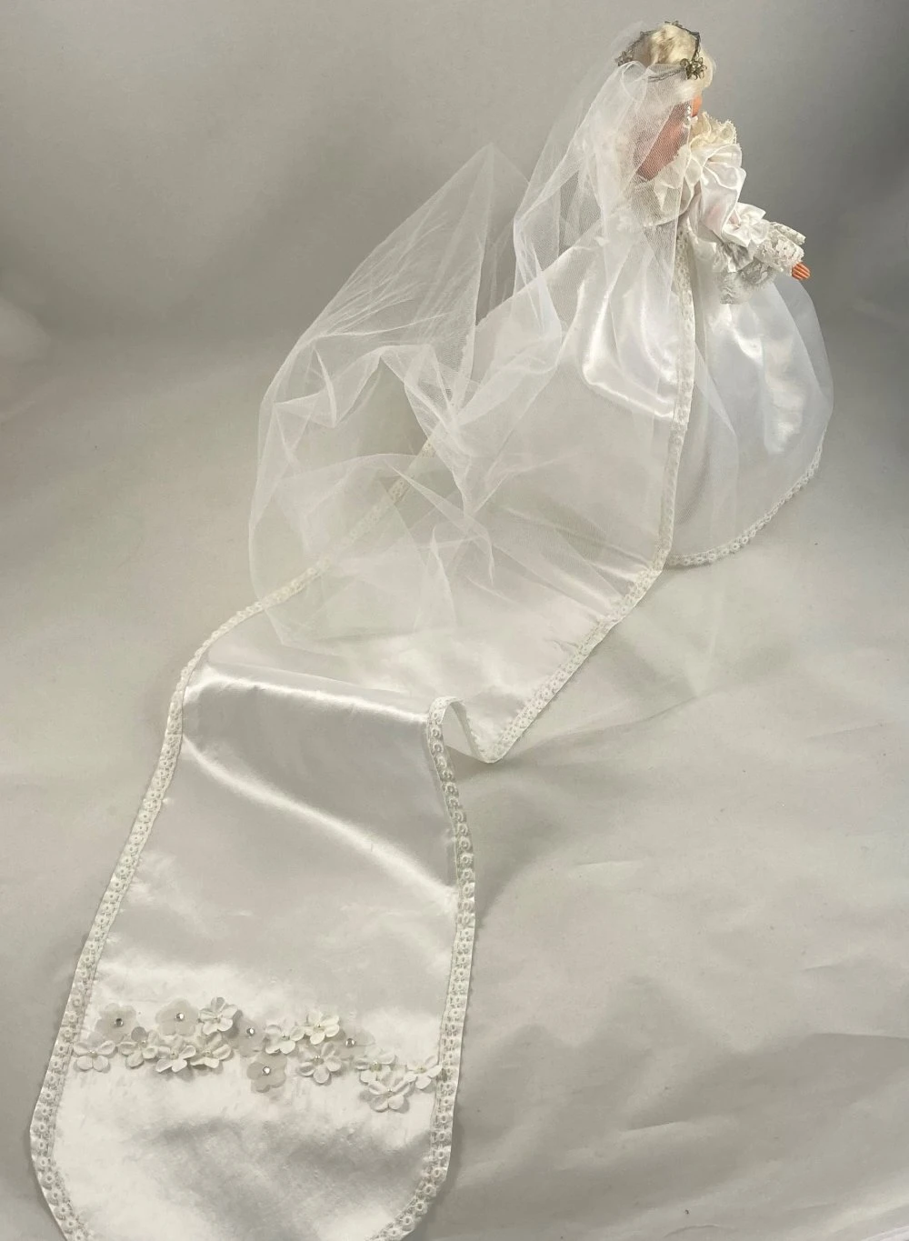 Vêtements Pour Poupée Barbie - "mariage Princier"... Robe D'exception... 6 Vêtements Pour Poupée Barbie - "mariage Princier"... Robe D'exception... – Image 6