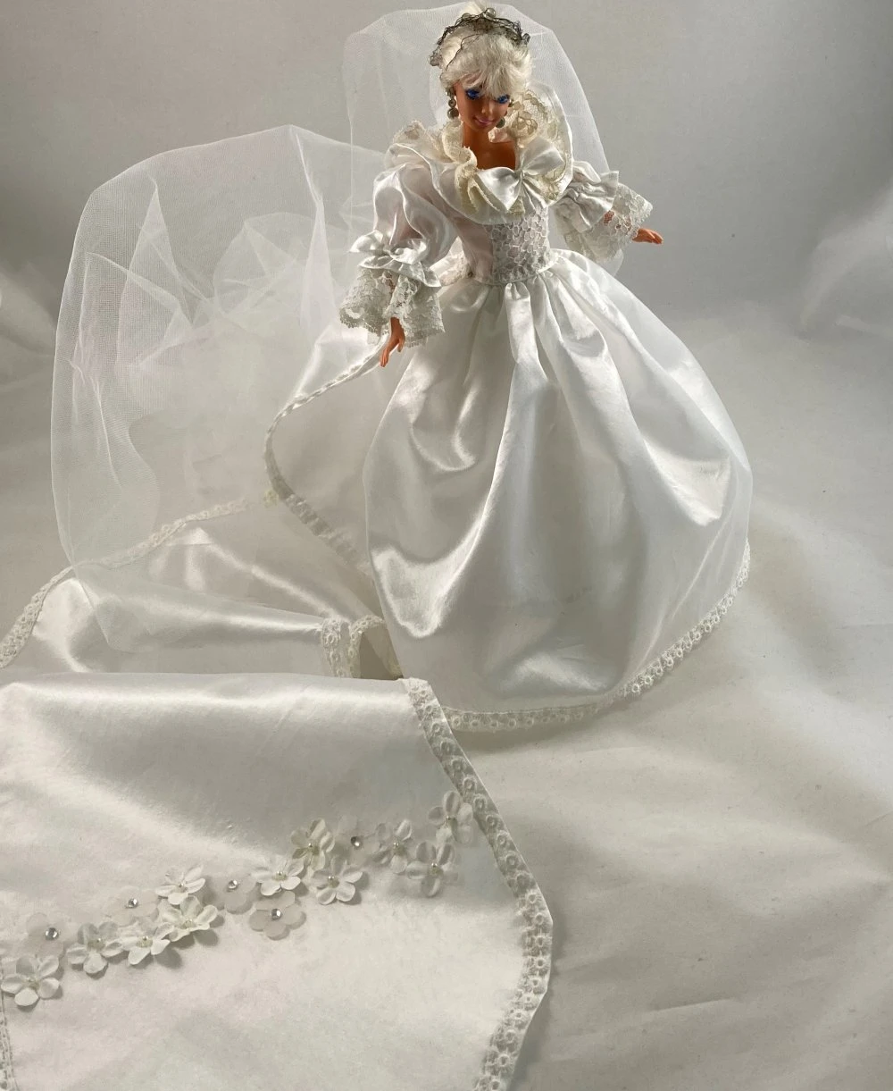 Vêtements Pour Poupée Barbie - "mariage Princier"... Robe D'exception... 2 Vêtements Pour Poupée Barbie - "mariage Princier"... Robe D'exception... – Image 2