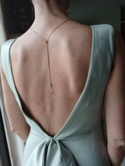 Douce- Collier Et Bijou De Dos 2 En 1 Pour Habiller Une Robe à Dos Nu- Chaîne De Dos à Cristaux Turquoise- Bijou De Mariée Bohème. -Éclat Boutique 4436789 douce collier et bijou de dos 2 en 1 pour habiller une robe 3
