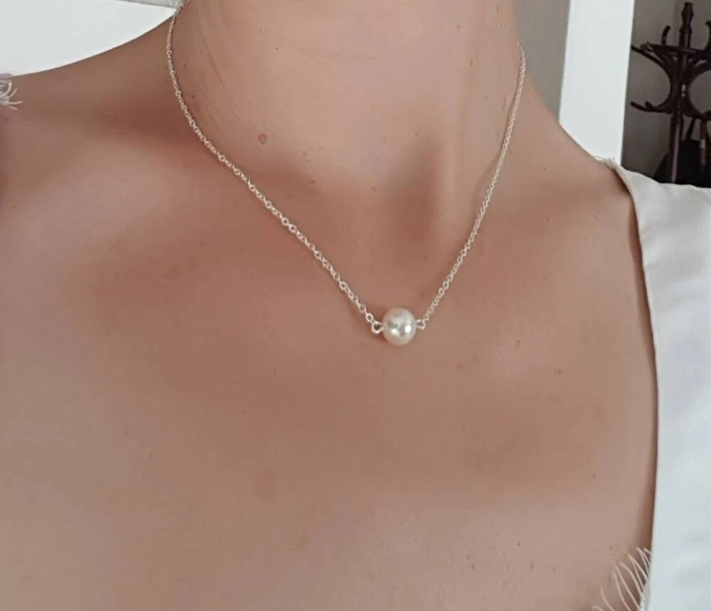 Devant -Éclat Boutique 4436792 bijou de dos nu collier robe dos ouvert chaine argentee 3