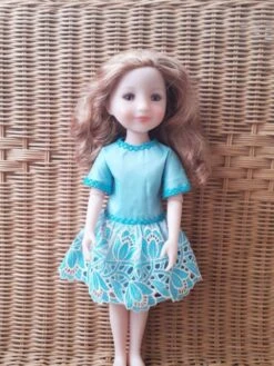 Robe De Soirée Poupée, Satin Et Broderie Anglaise -Éclat Boutique 4556632 robe broderie anglaise poupee 32 33 cm faite main 4