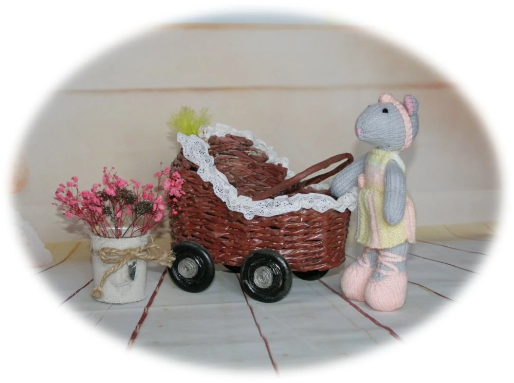 Perle Souris Grise En Robe 3 Perle Souris Grise En Robe – Image 3