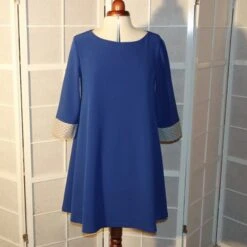 Robe Trapèze évasée En Crêpe Viscose Bleu à Manches 3/4