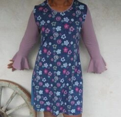 Robe Trapèze Manches Longues En Jersey De Coton Dans Les Tons Bleu Et Rose -Éclat Boutique 468534 robe trapeze manches longues en jersey de coton dans les tons bleu et rose 2