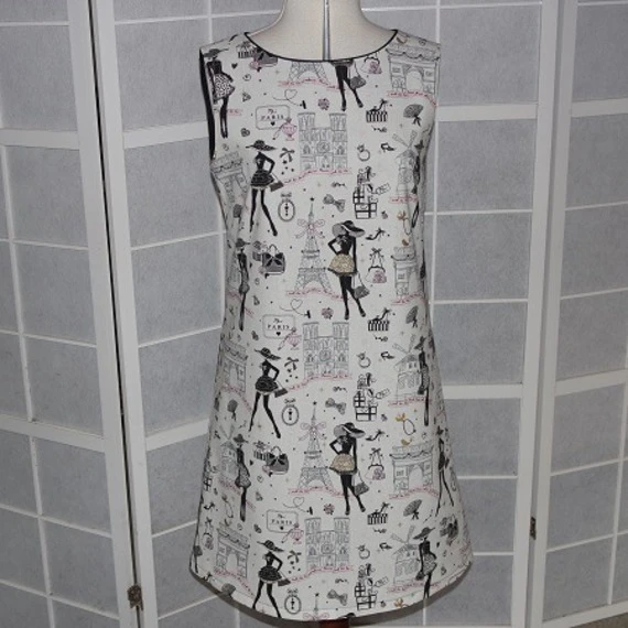 Robe Trapèze Ample Sans Manches En Tissu Imprimé La Parisienne 1 Robe Trapèze Ample Sans Manches En Tissu Imprimé La Parisienne