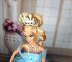 Robe De Soirée Pour Poupée Barbie,barbie Fashionistas, Barbie Silkstone -Éclat Boutique 4686194 robe de soiree pour poupee barbie barbie fashionistas bar 1