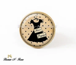 Collier * Ma Petite Robe Noire * Cabochon Bronze Pois Beige Chic Bijou Noir -Éclat Boutique 621470 collier ma petite robe noire cabochon bronze pois beige chic bijou noir 5