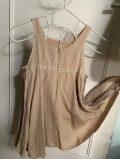 Chic Et élégant Robe De Lin Kenzo Pour Fille T4-5ans -Éclat Boutique 661552 chic et elegant robe de lin kenzo pour fille t4 5ans 8