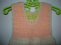 Petite Robe Chasuble Au Crochet En Laine -Éclat Boutique 770115 petite robe chasuble au crochet en laine 4