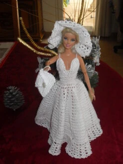 Ensemble Robe Poupée Mannequin Au Crochet Fait Main