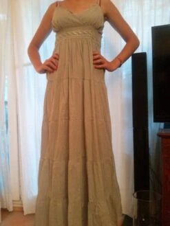 Robe Longue à Bretelles Couleur Gris -Éclat Boutique 780254 robe longue a bretelles couleur gris 3