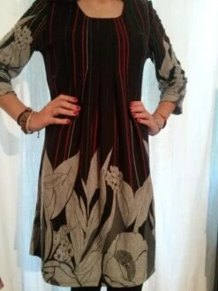 Robe Courte Imprimée Manches Trois Quart