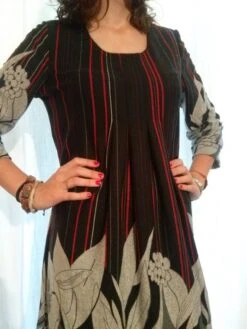 Robe Courte Imprimée Manches Trois Quart -Éclat Boutique 780404 robe courte imprimee manches trois quart 4