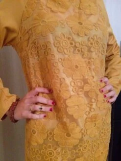 Robe Manches Longues Devant En Dentelle -Éclat Boutique 780466 robe manches longues devant en dentelle 3