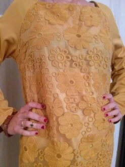 Robe Manches Longues Devant En Dentelle -Éclat Boutique 780466 robe manches longues devant en dentelle 4