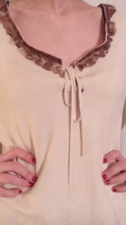 Robe Courte En Suédine Couleur écru -Éclat Boutique 780778 robe courte en suedine couleur ecru 3