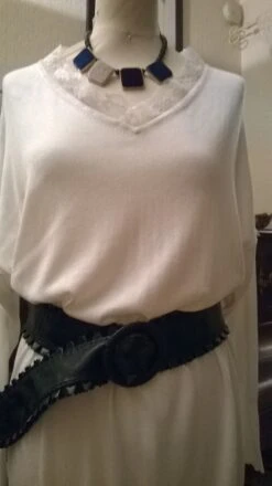 Robe Courte En Maille Fine De Soie, Coton Et Cachemire -Éclat Boutique 781144 robe courte en maille fine de soie coton et cachemire 3