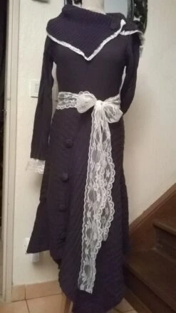 Robe Longue En Coton, Acrylique Et Dentelle Couleur Marron