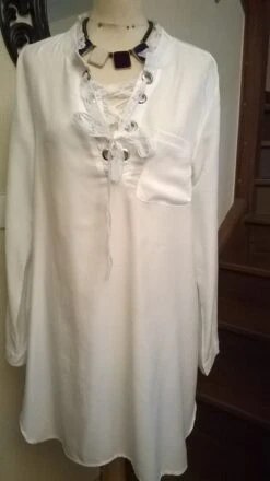 Robe Chemise En Soie Et Coton Blanc -Éclat Boutique 781617 robe chemise en soie et coton blanc 3