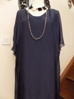 Robe Manches Courtes En Soie Et Dentelle