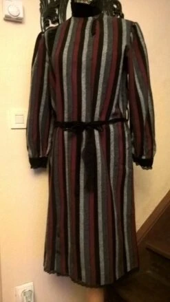 Robe Mi Longue En Laine Et Acrylique