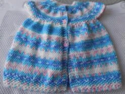 Robe Bébé Multicolore Au Tricot,taille Naissance à 3 Mois. 10 Robe Bébé Multicolore Au Tricot,taille Naissance à 3 Mois. -Éclat Boutique product 5cd811c5a3558 5