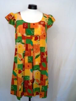 Robe été Femme, Robe Avec Empiècement Dos Et Devant Et Plis D'aisance Sur Le Devant, Manches Ailerons.