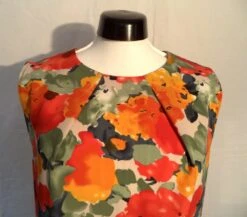 Robe été Femme, Robe Sans Manches Avec Plis Encolure Et Ceinture Assortie, Robe En Tissu Fluide.