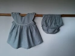 Ensemble Robe Bleue à Carreaux, Béguin Et Culotte Bouffante, Cadeau Naissance, 3-6 Mois