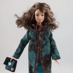 Vêtements Pour Poupée Barbie - "manteau Fantaisie Et Robe Longue" -Éclat Boutique product 5e2308acf1aaf 3