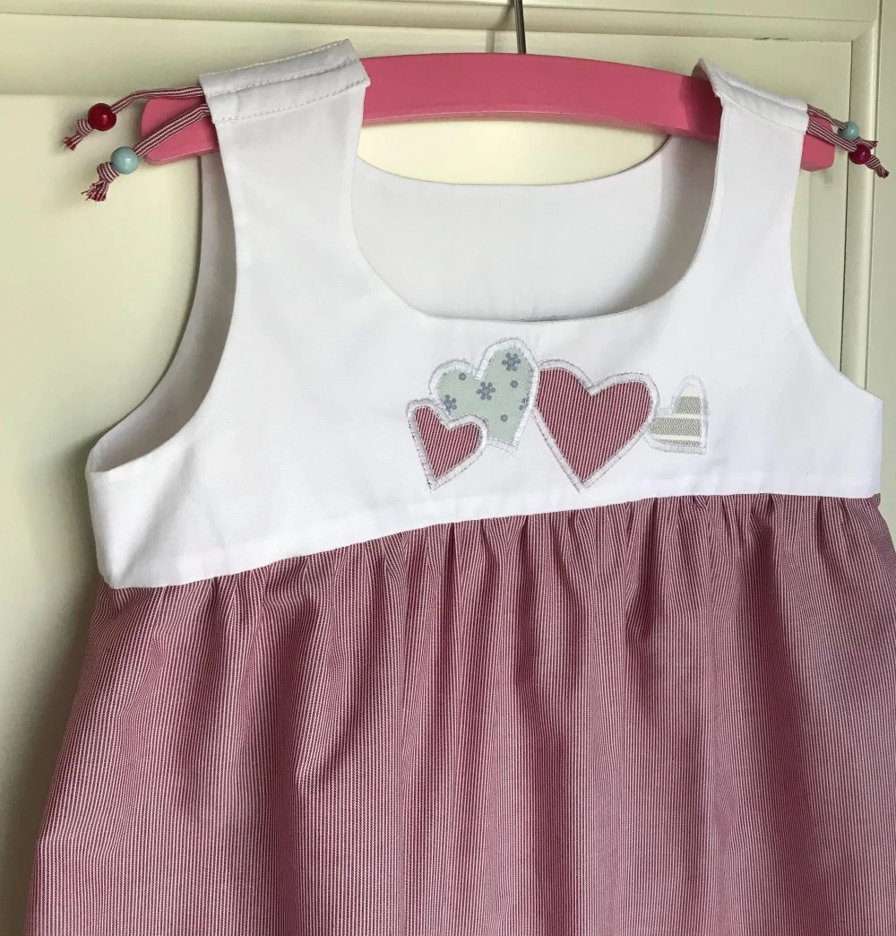 Robe Chasuble Froncée Rayures Rouges Et Blanches - 3 Ans 2 Robe Chasuble Froncée Rayures Rouges Et Blanches - 3 Ans – Image 2